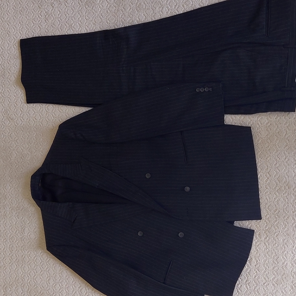 Men's suit jacket and pants